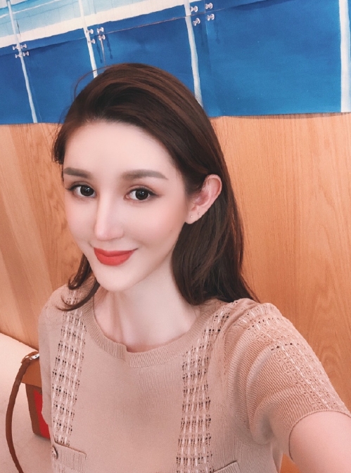 张婉婷的第一张照片--石狮相亲网