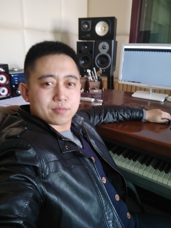 MrJing的第一张照片--石狮相亲网