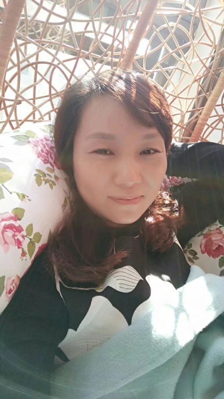 悦己的第一张照片--石狮相亲网