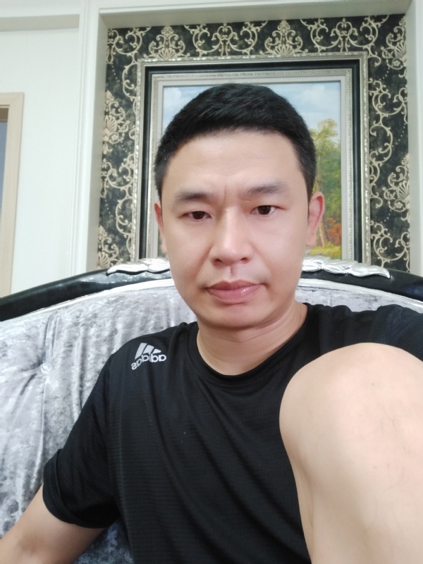 风的第一张照片--石狮相亲网
