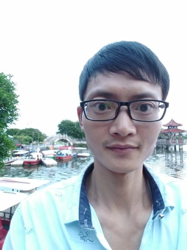 超越梦想的第一张照片--石狮相亲网