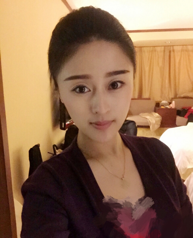 挣扎的第一张照片--石狮相亲网