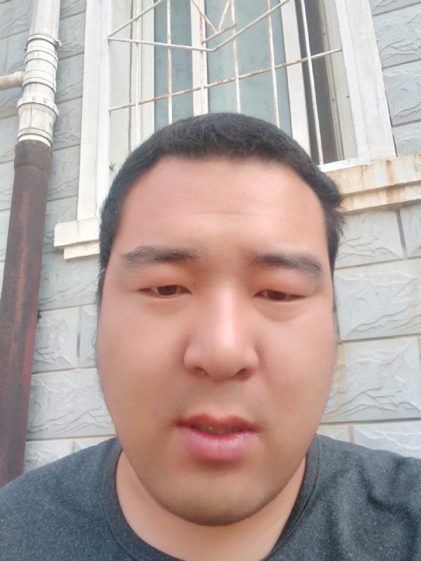 一羽垂天的第四张照片--石狮相亲网
