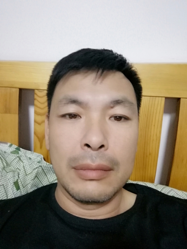 不爱当牛的第一张照片--石狮相亲网