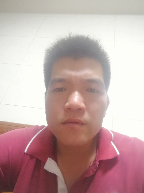 野龙的第一张照片--石狮相亲网