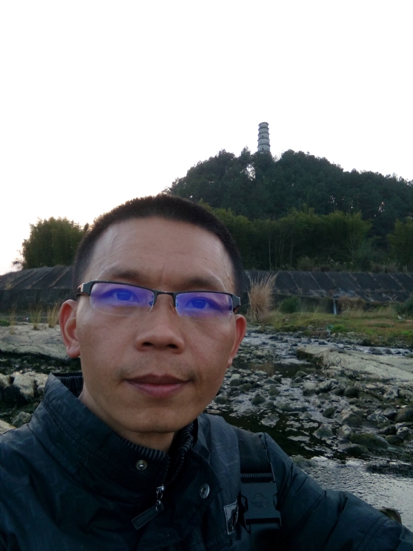 jame的第三张照片--石狮相亲网