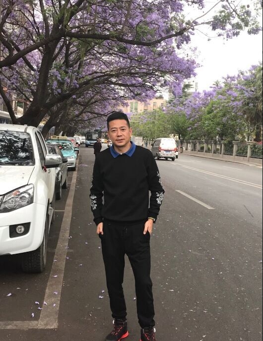 宁静致远的第一张照片--石狮相亲网