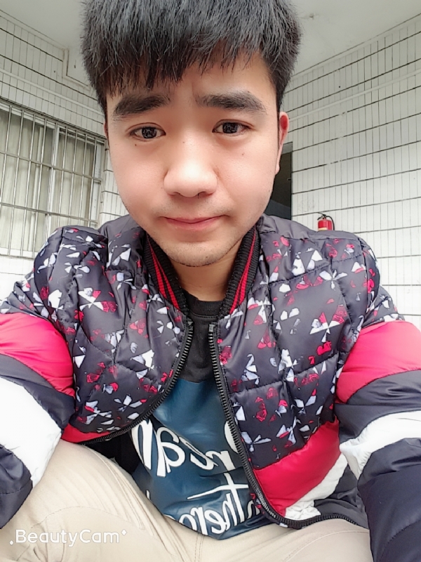 梦回少年的第一张照片--石狮相亲网