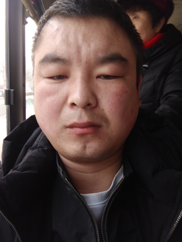 张延义的第一张照片--石狮相亲网