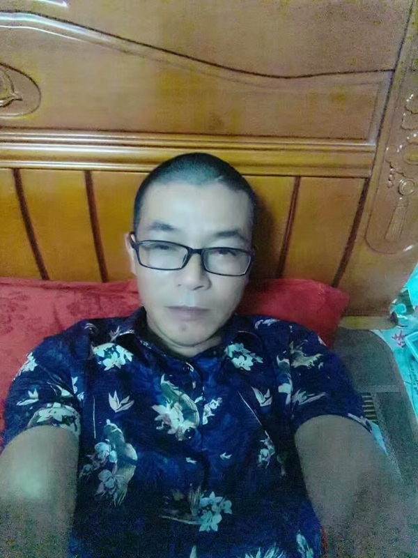 坚信就是你的第一张照片--石狮相亲网