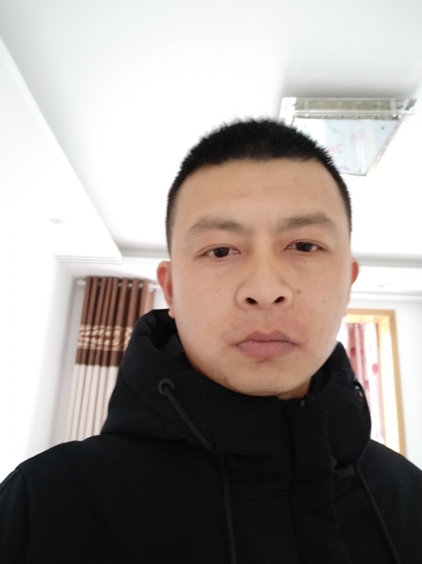 吴伟899的第一张照片--石狮相亲网
