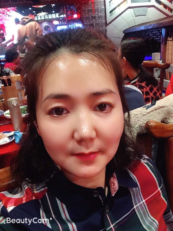 艳儿的第一张照片--石狮相亲网