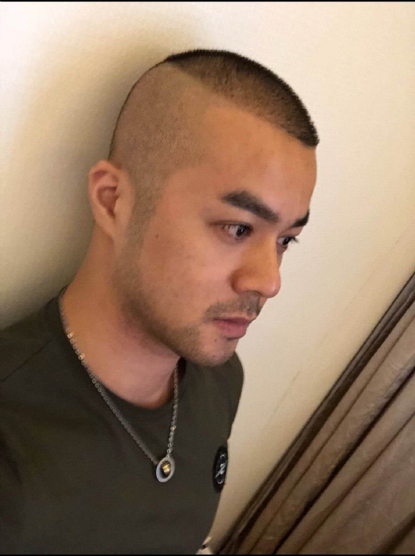 不期而遇的第一张照片--石狮相亲网