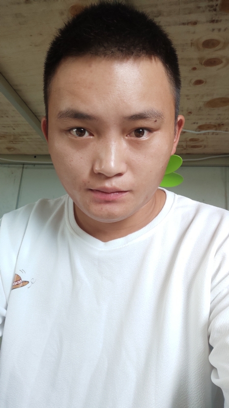 水里面的云呀的第一张照片--石狮相亲网