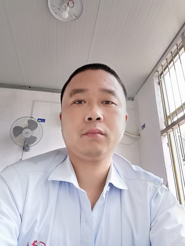平安的第一张照片--石狮相亲网