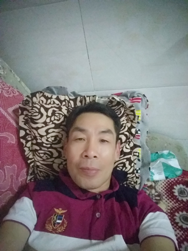随缘的第一张照片--石狮相亲网