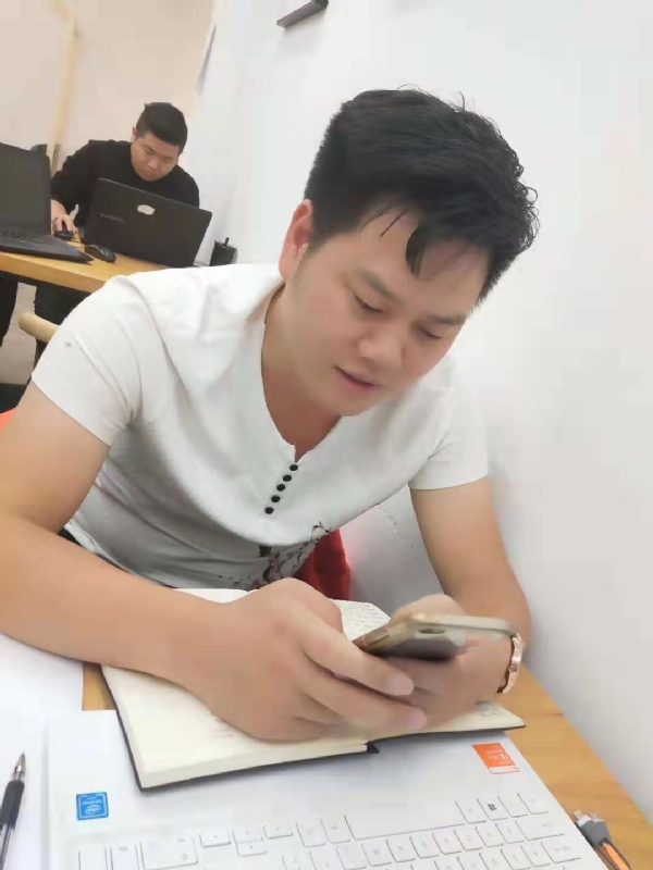 麒麟的第一张照片--石狮相亲网