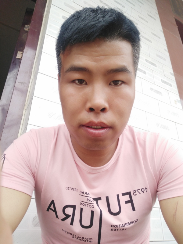 守护爱情的第一张照片--石狮相亲网
