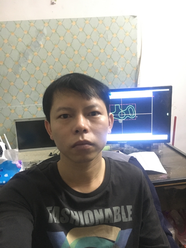 黄叶枫的第一张照片--石狮相亲网