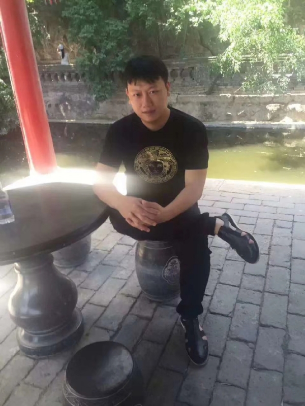 阿斌的第一张照片--石狮相亲网