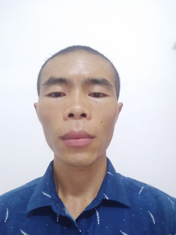 相依相随的第一张照片--石狮相亲网