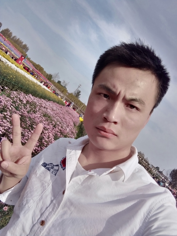心碎无痕的第二张照片--石狮相亲网