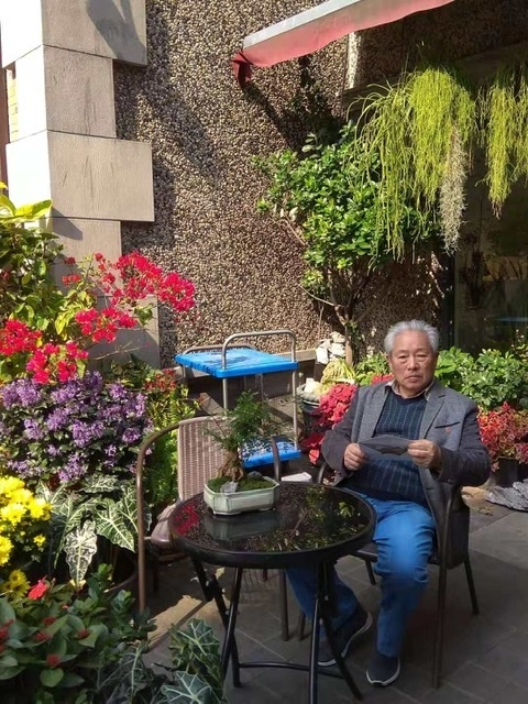 胡敬元的第二张照片--石狮相亲网