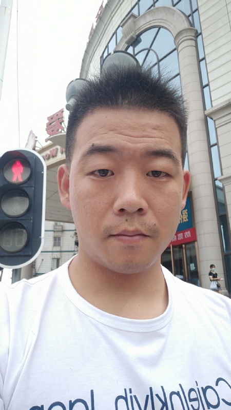 夜空的第一张照片--石狮相亲网