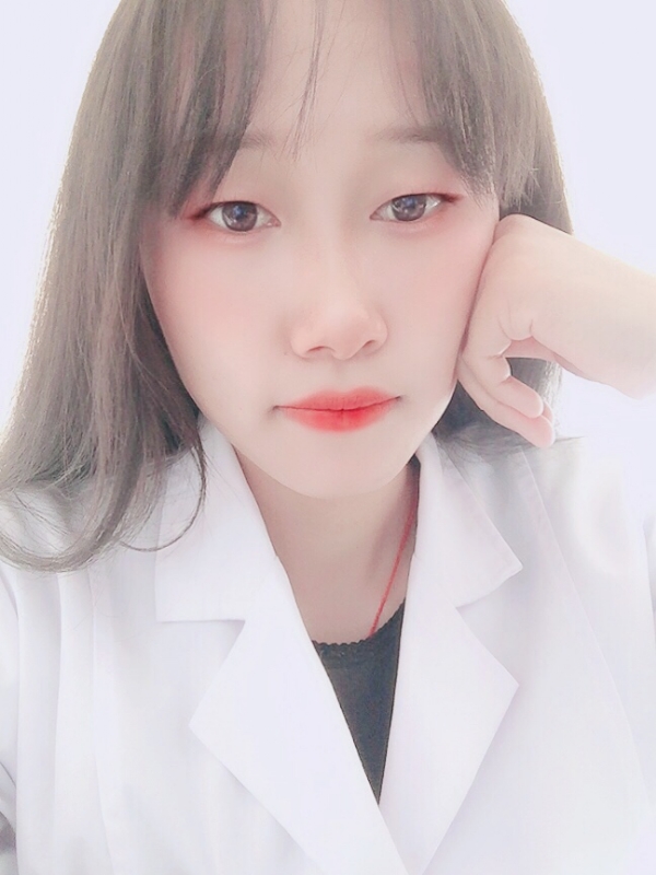 白婚纱的第一张照片--石狮相亲网