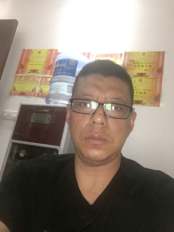 牵手的第二张照片--石狮相亲网