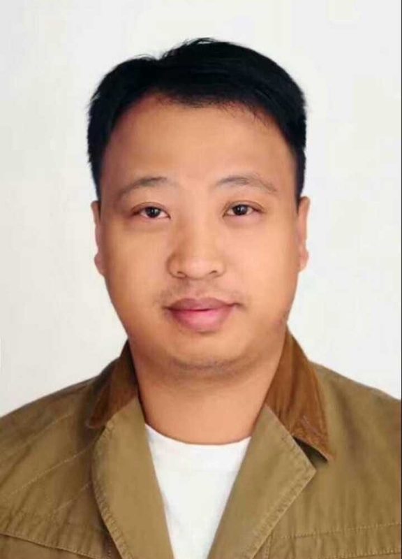 提笔忘却的第一张照片--石狮相亲网