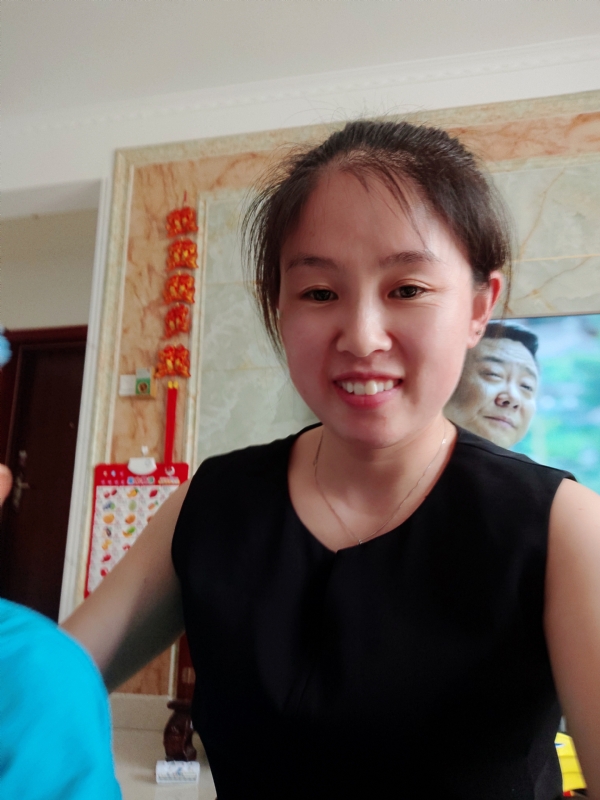 睿智的第一张照片--石狮相亲网
