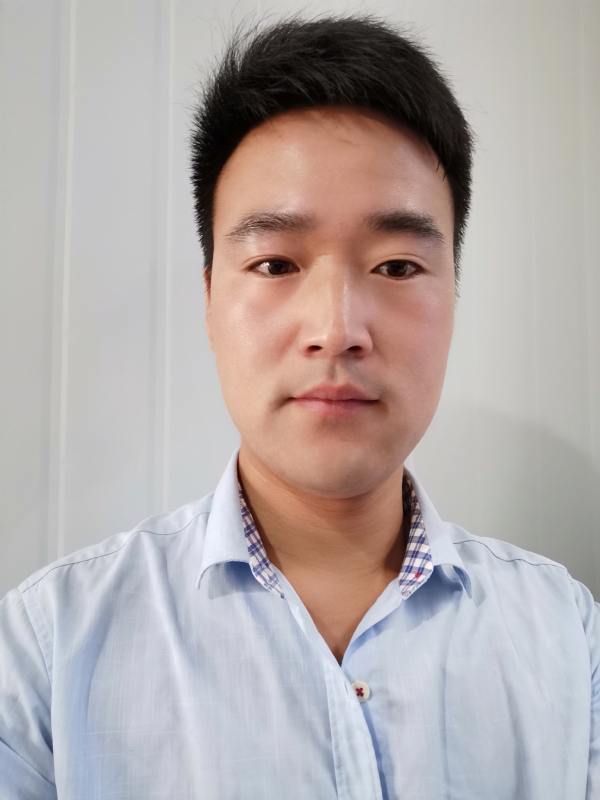 诗和远方的第一张照片--石狮相亲网