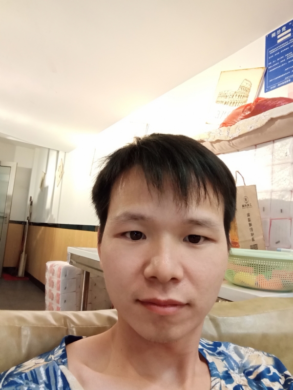 万里无云的第一张照片--石狮相亲网