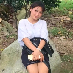 小燕子的第一张照片--石狮相亲网