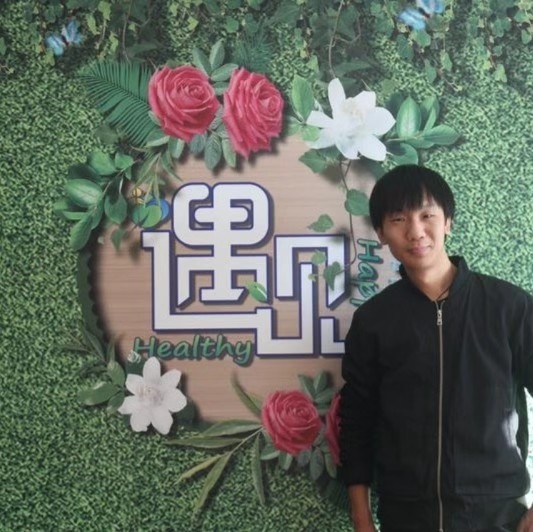 影视人~混爷张的第一张照片--石狮相亲网