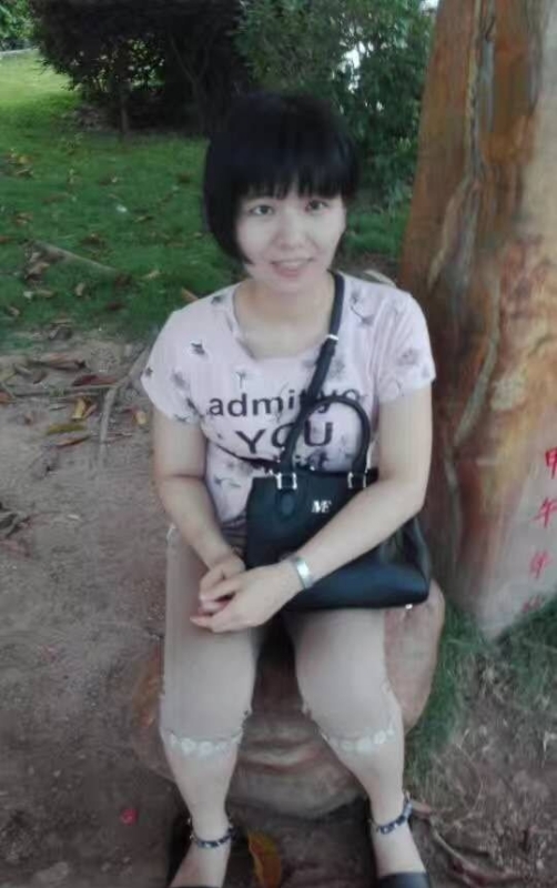 河边草的第一张照片--石狮相亲网