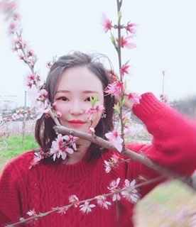 小桌子的第一张照片--石狮相亲网