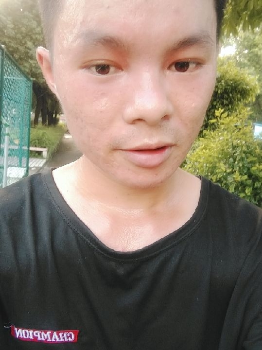 楠呐的第二张照片--石狮相亲网