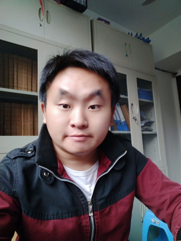 剑随风的第二张照片--石狮相亲网