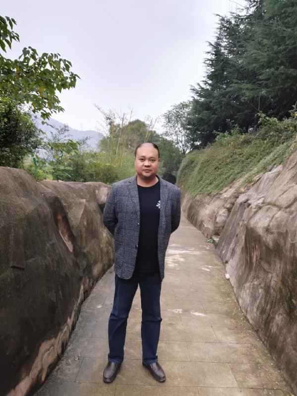 玉竹的第三张照片--石狮相亲网