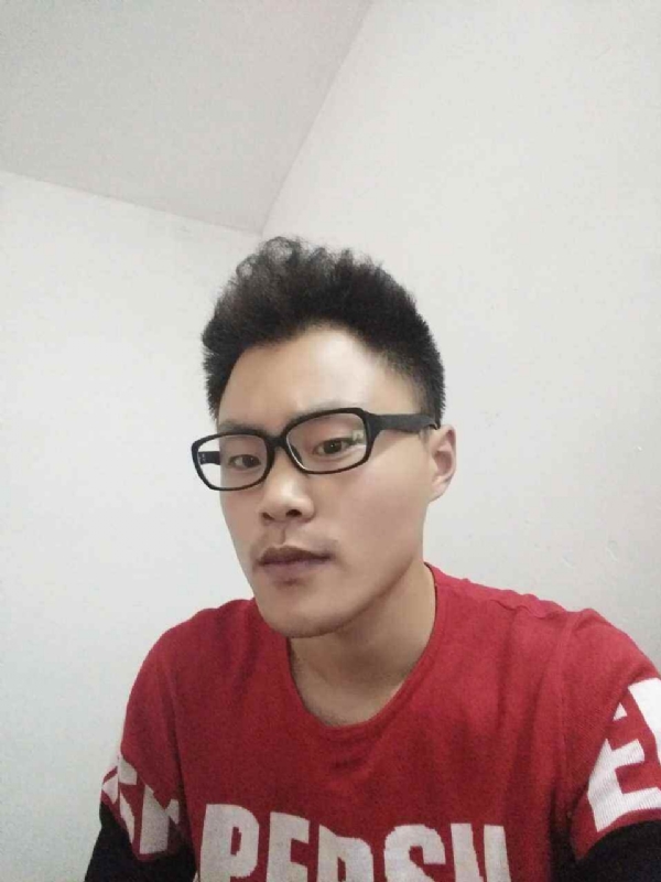 玉尚的第三张照片--石狮相亲网