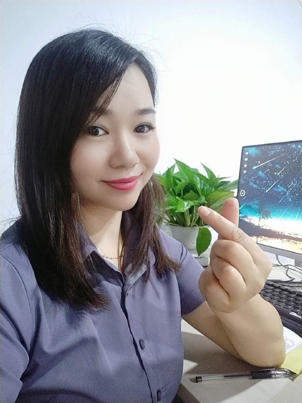 邱思敏的第一张照片--石狮相亲网