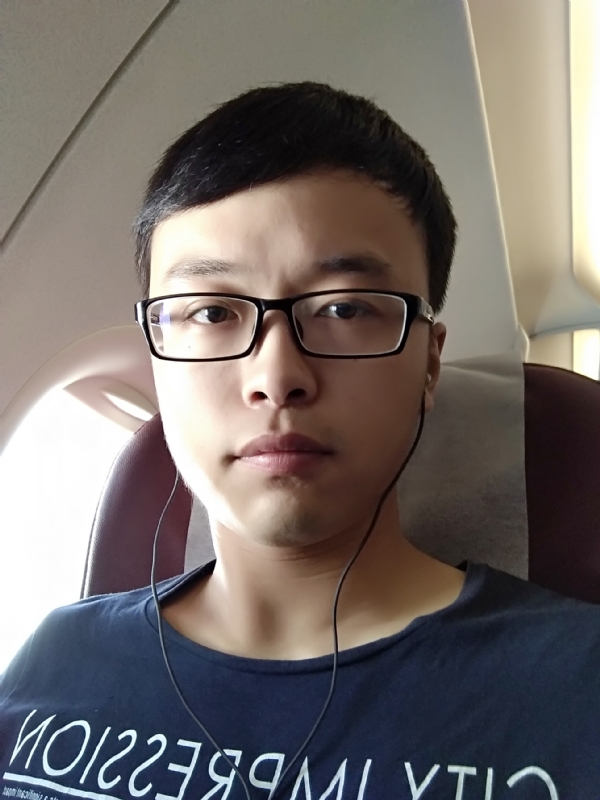 在水一方的第二张照片--石狮相亲网