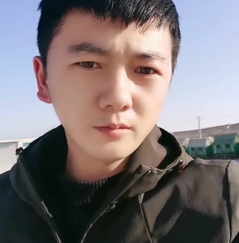 北漠的第一张照片--石狮相亲网