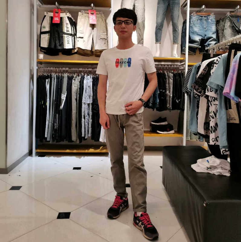 展昭的第三张照片--石狮相亲网