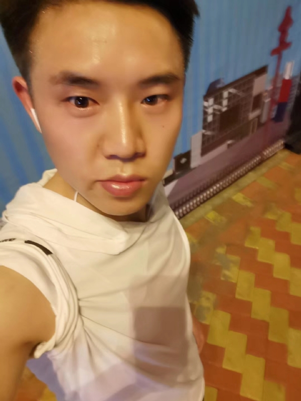 小雷的第三张照片--石狮相亲网