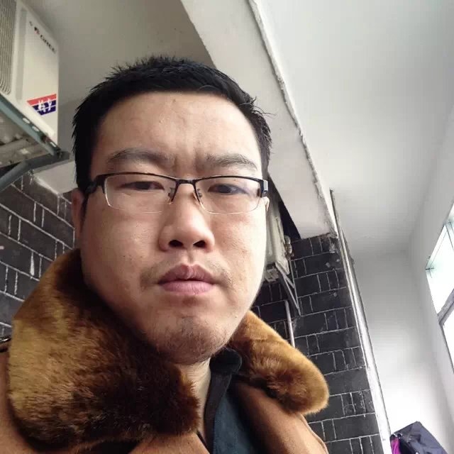 临渊的第一张照片--石狮相亲网