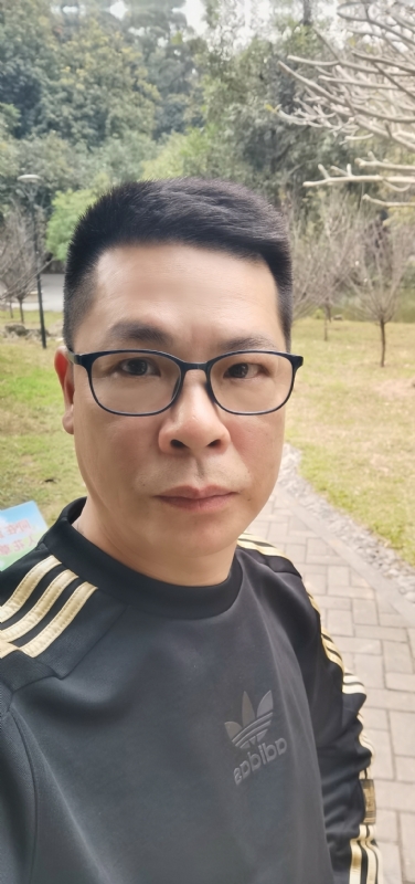 随缘的第一张照片--石狮相亲网