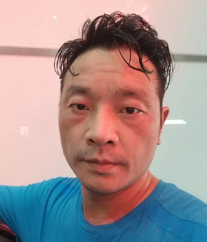 罗新华的第一张照片--石狮相亲网